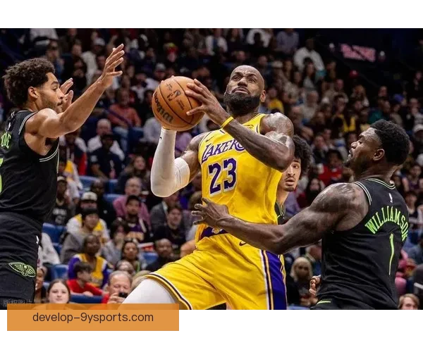 詹姆斯爆发率湖人逆转勇士登顶西部榜首焦点对决引发季后赛格局震荡 詹姆斯爆发率湖人逆转勇士登顶西部榜首焦点对决引发季后赛格局震荡