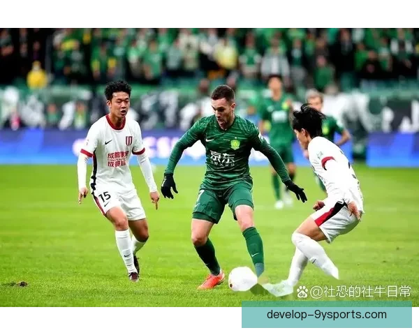 豪门对决引爆周末焦点战役悬念升级球迷热情空前高涨赛场风云再起 豪门对决引爆周末焦点战役悬念升级球迷热情空前高涨赛场风云再起