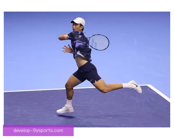 全新赛季网球赛事开幕 强势选手争夺世界排名桂冠