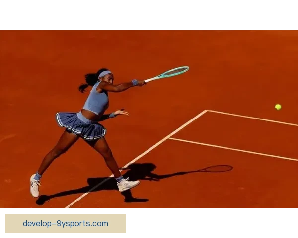 网球赛场精彩瞬间回顾球员激烈对决引发关注