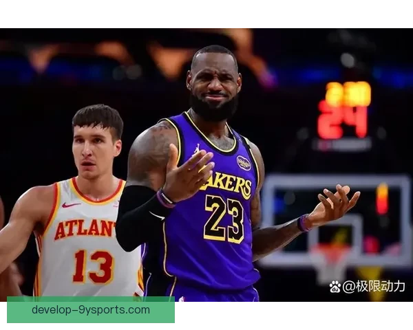 詹姆斯伤愈复出率队迎战湖人旧将掀起全场高潮