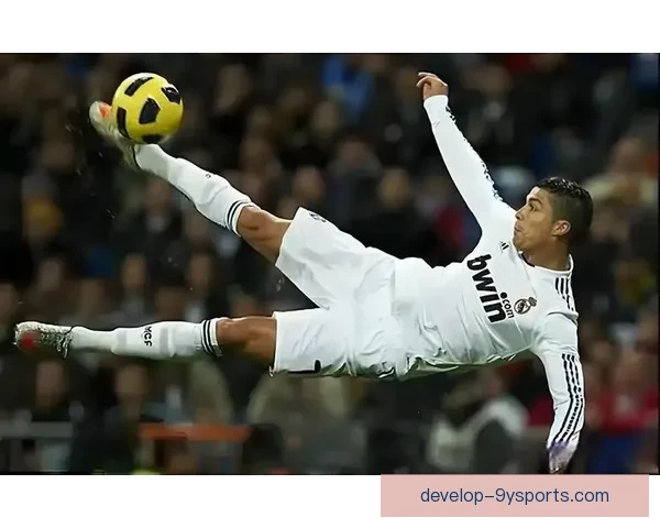 C罗再创辉煌助力球队逆转胜利，联赛争冠形势愈发激烈